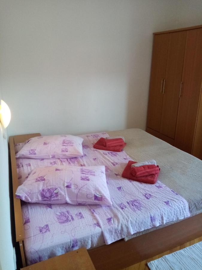 Apartments "Sun-Sea" Lopar Exterior photo