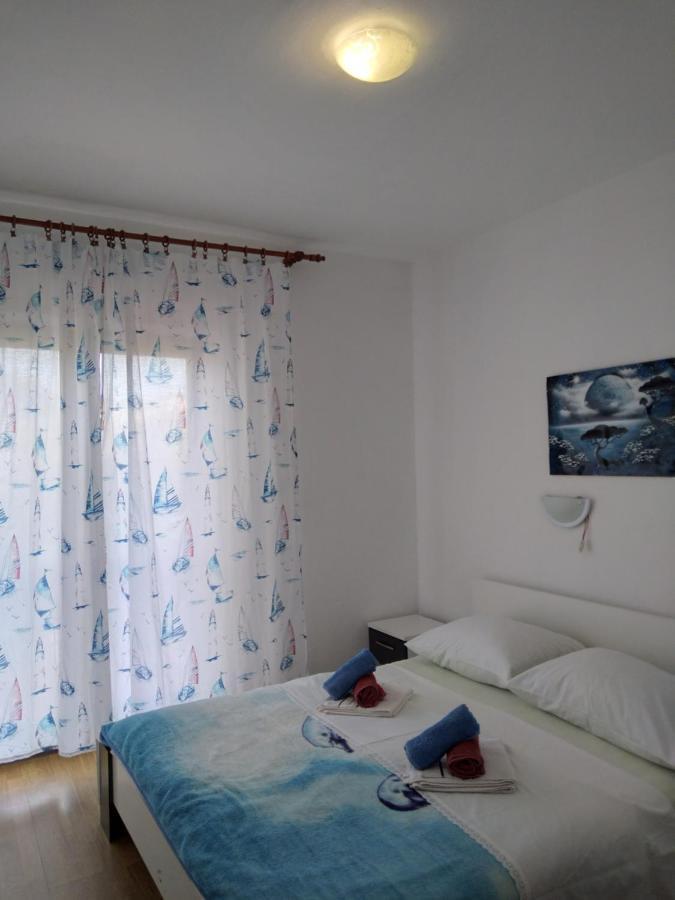 Apartments "Sun-Sea" Lopar Exterior photo